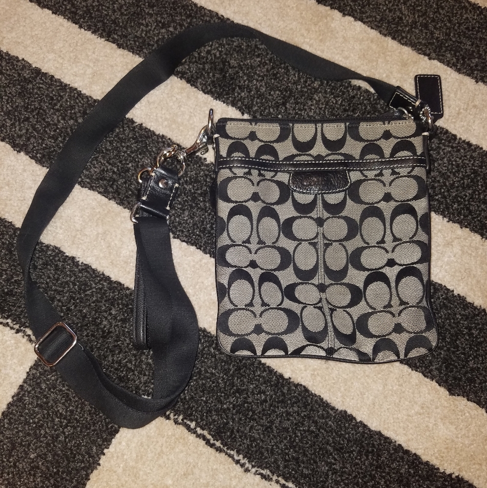 Coach signature crossbody